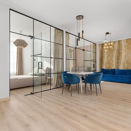 Sea Symphony Luxury 3-Bedrooms Apartment Одесса Экстерьер фото
