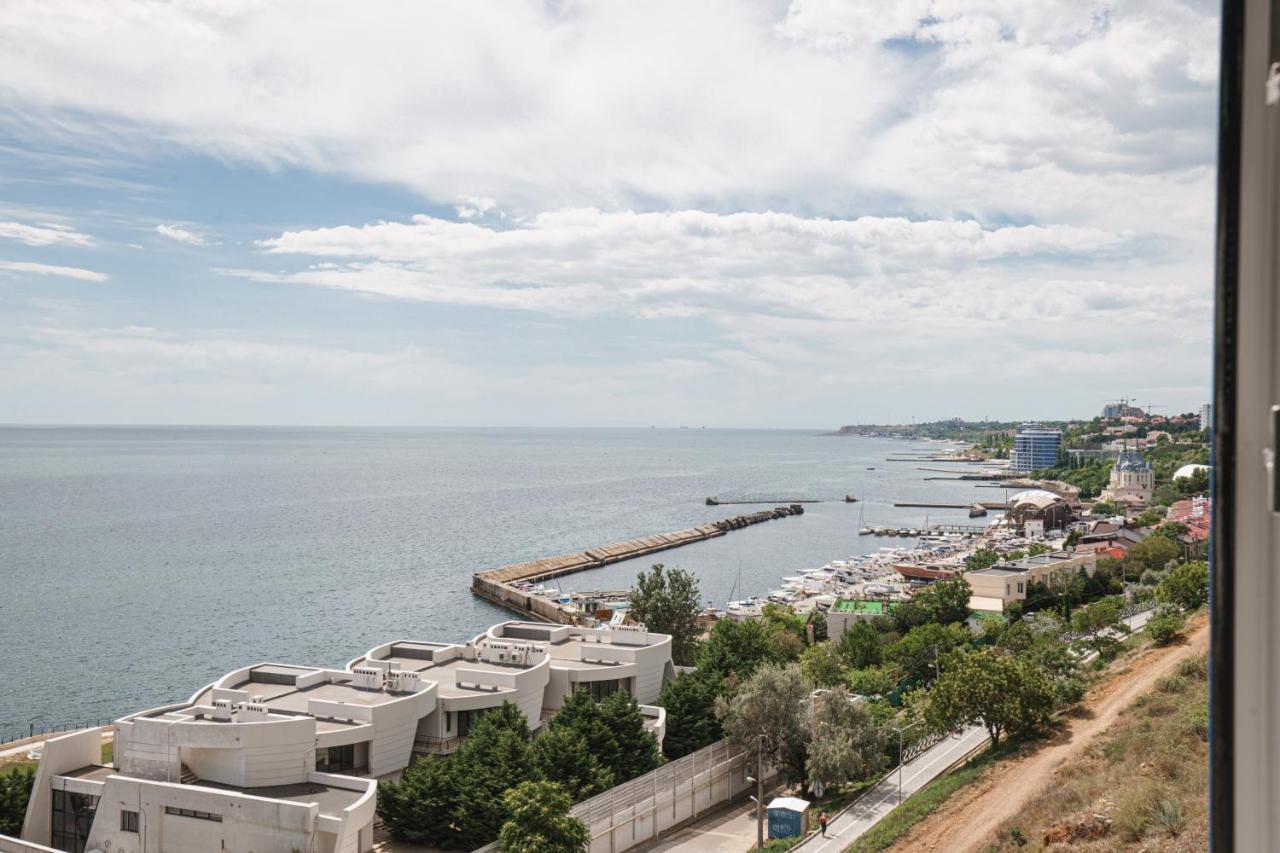 Sea Symphony Luxury 3-Bedrooms Apartment Одесса Экстерьер фото